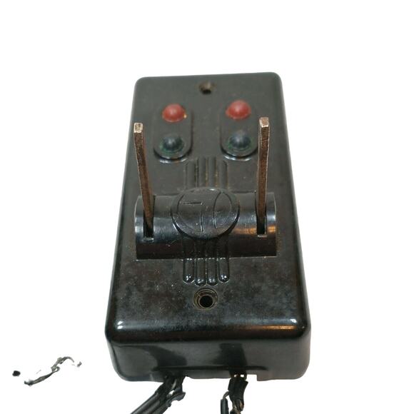 Lionel 1121-100CX Switch Controller Needs Rewiring For Parts or Repair - Picture 2 of 6